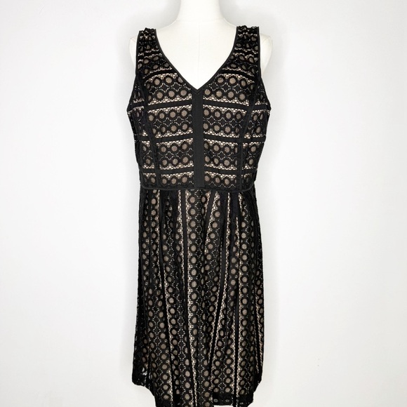 Loft Black Lace Overlay Sleeveless Dress Size 10 NWT - Picture 1 of 7